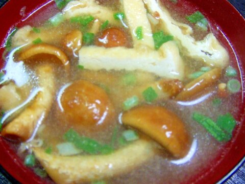 お味噌汁*大なめこ・油揚げ・ねぎ